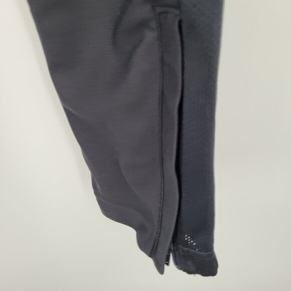 Under Armour Black Activewear Pants - Picture 4 of 7